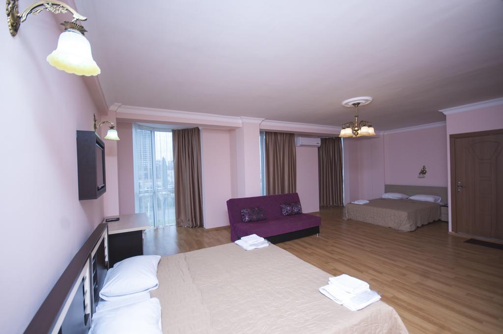 Hotel "Premium Palace" Batumi Bilik gambar