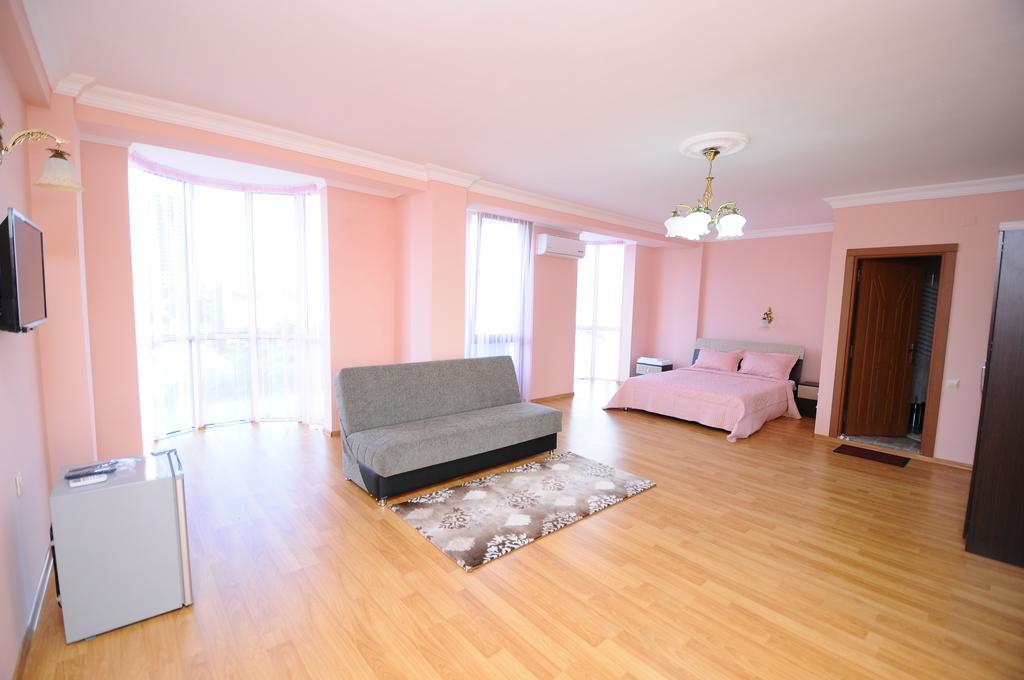 Hotel "Premium Palace" Batumi Luaran gambar