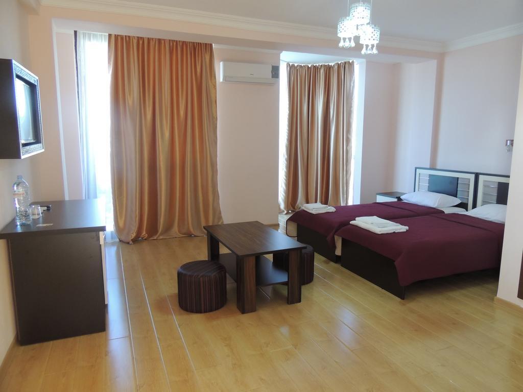 Hotel "Premium Palace" Batumi Luaran gambar